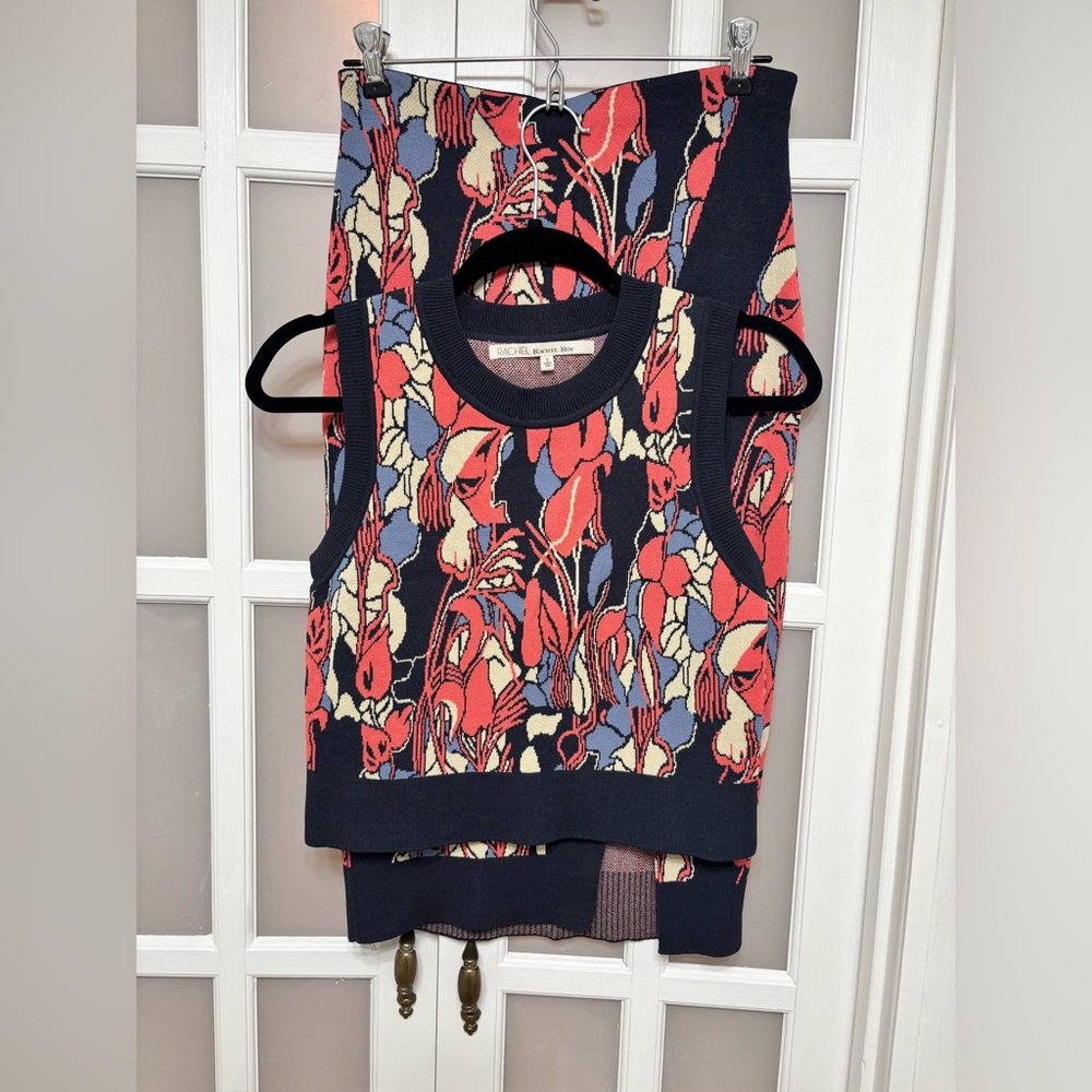 Rachel Rachel Roy Knit 2pc Skirt Set Floral Navy Coral Small Pencil